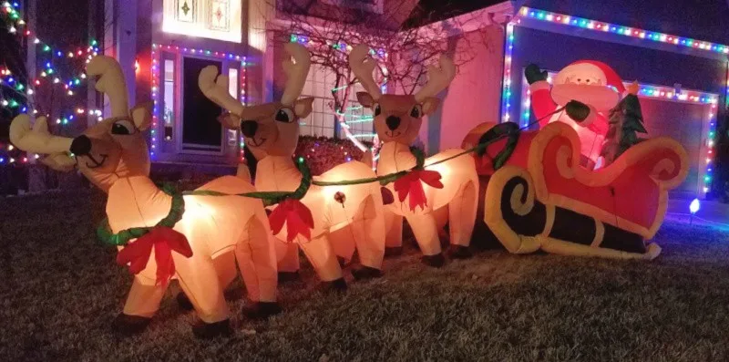 christmas lights scavenger hunt for kids