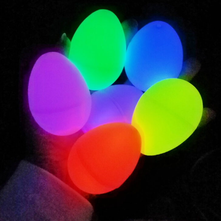 glow-in-the-dark-eggs.jpg
